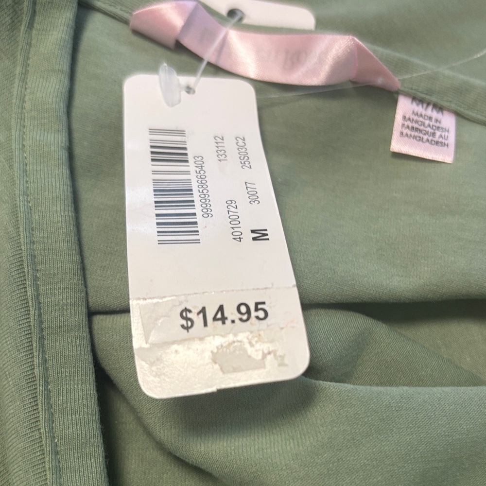 La Vie En Rose Green Tank Top - Picture 3 of 3